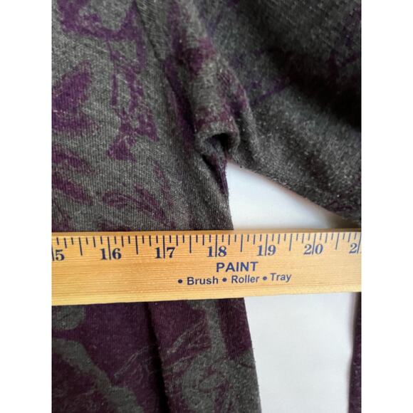 Soft Surroundings Women's Med Purple/Gray Floral Print Long Sleeve Tunic Sweater - Picture 4 of 8